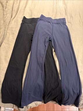 Outdoor voices ribbed kick flare leggings